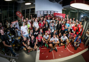 IRONSTAR and World Class running a&nbsp;hot triathlon night race