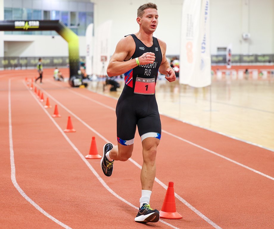 INDOOR AQUATHLON