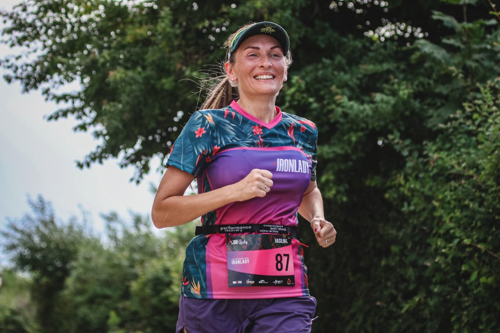 Lady_run_Shalneva-1569.jpg Lady_run_Shalneva-1569.jpg
